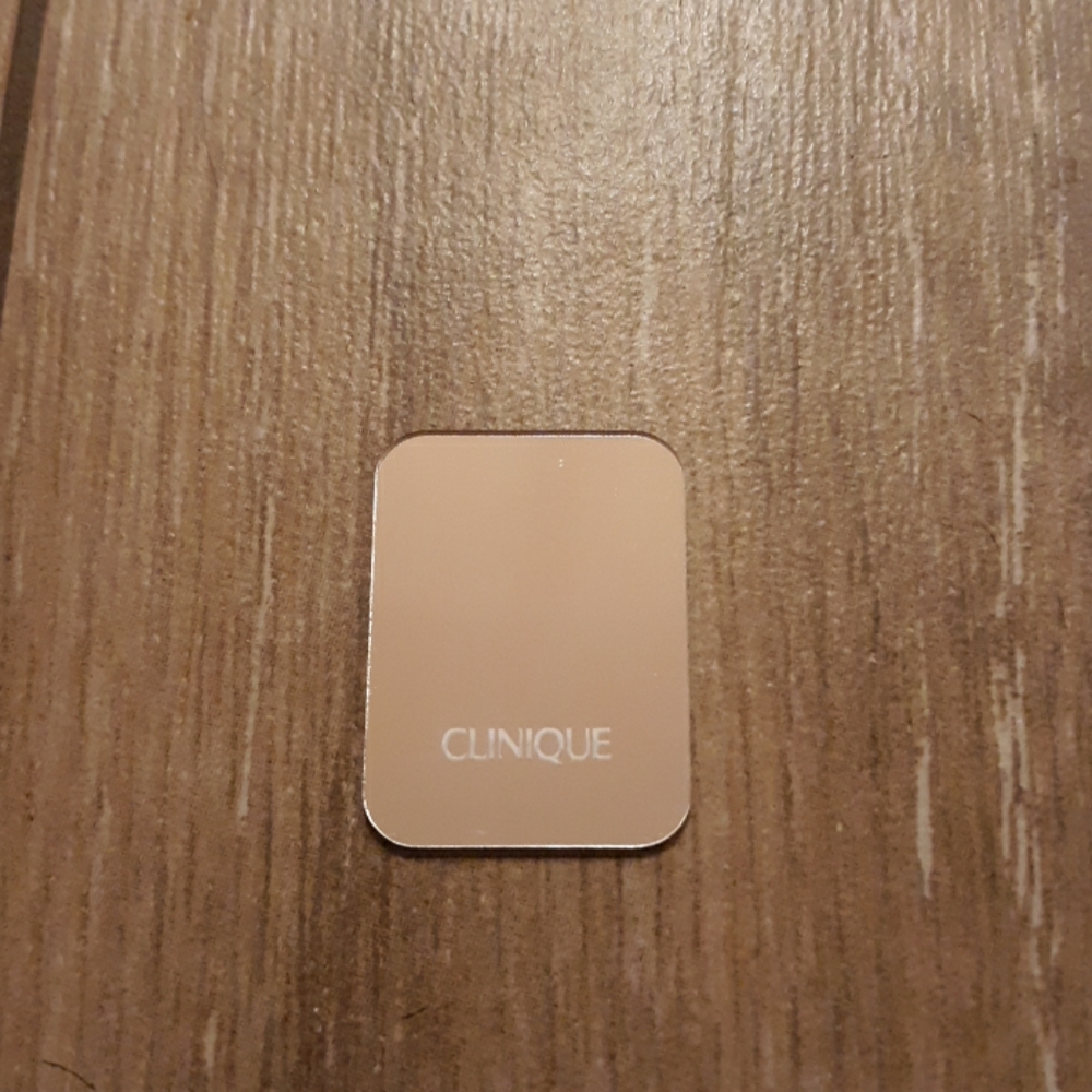 Clinique mini make-up mirror